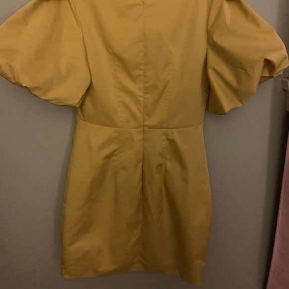 NWT DO+BE Yellow Puffer Sleeve Bodycon Mini Dress - Picture 2 of 4